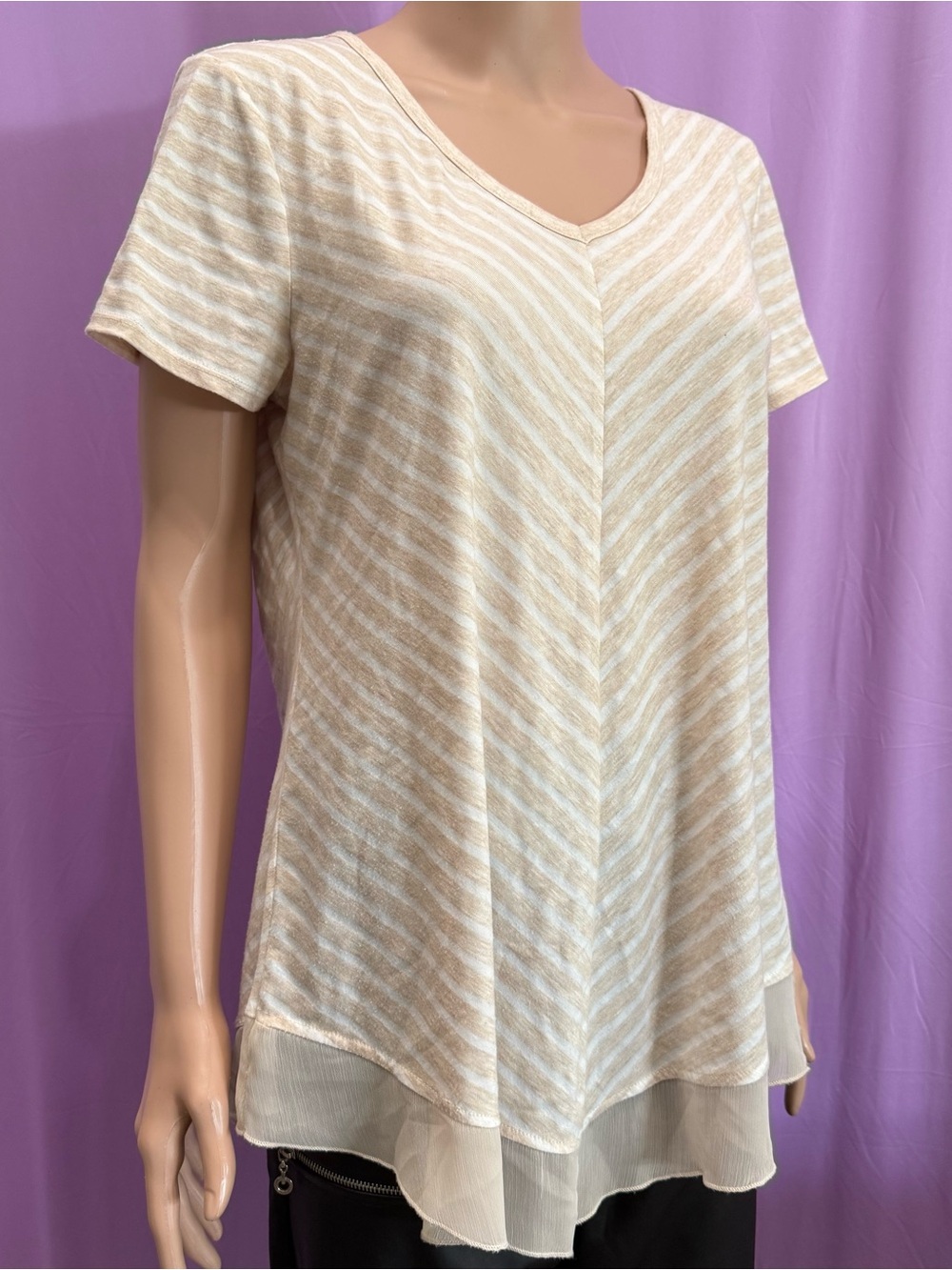 Style & Co Womens Cream Striped V-Neck Short Sleeve Top Chiffon Hem L
